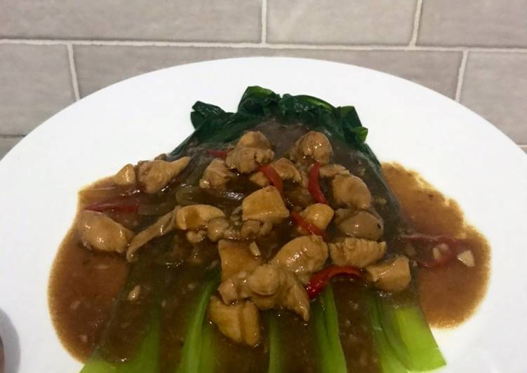 Pokcoy siram ayam saus tiram