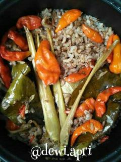 Foto resep Nasi Liwet Rice cooker