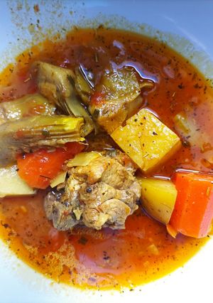 Una foto de Costillas de cerdo con verduras