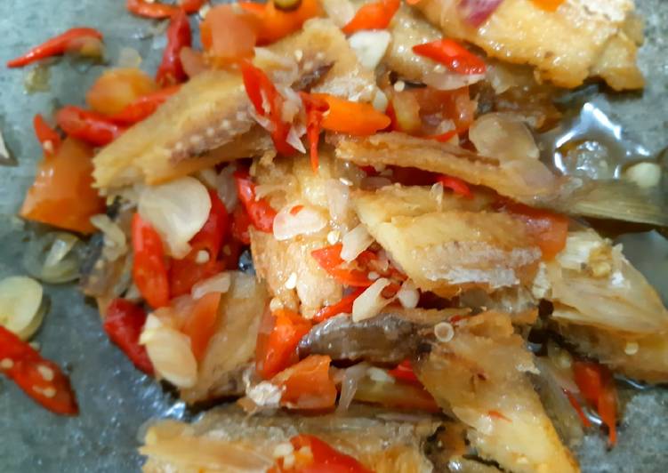 Resep Sambal Ikan Asin Jambal, Sempurna