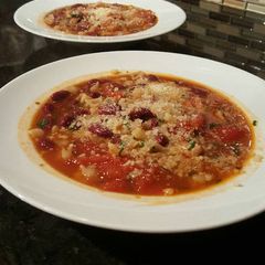 A picture of Pasta e Fagioli.