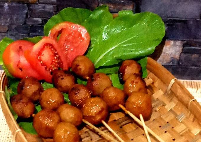 Standar Resep termudah bikin Bakso Bakar Saus Barbeque  nikmat