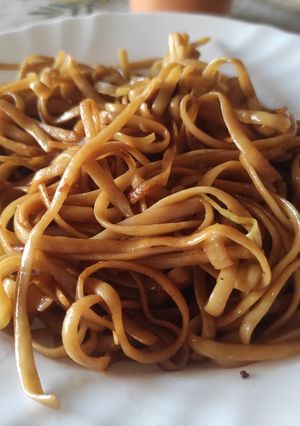 Una foto de Tallarines al wok