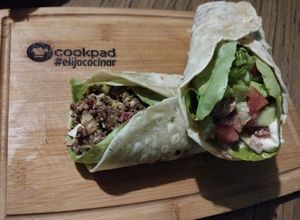 Una foto de Burrito relleno..🥬🌯