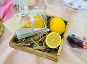 A picture of lemon juice