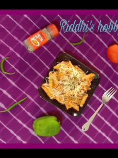 રેડ સોસ પેને પાસ્તા (Red Sauce Penne Pasta Recipe In Gujarati) રેસીપી મુખ્ય ફોટો