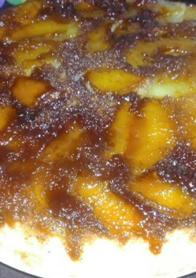 Una foto de Torta de manzana invertida