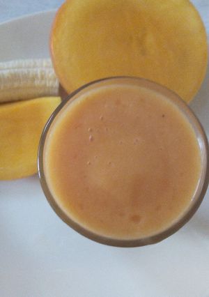 A picture of Mango, banana and watermelon smoothie.