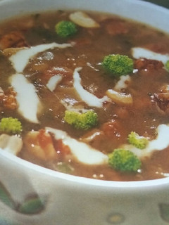A picture of Chicken Broccoli Soup.