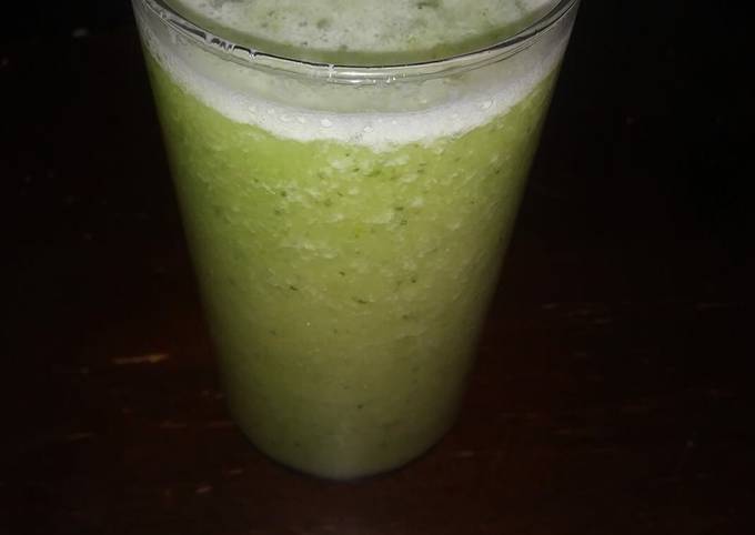 Jugo verde para quemar grasa Receta de Gloria Emma- Cookpad