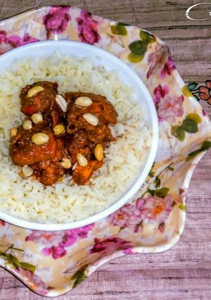 A picture of Peanut chicken.