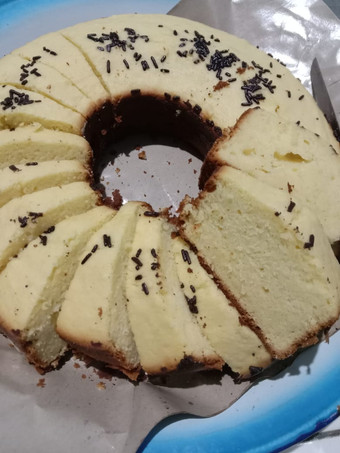 Cara Membuat 31. Bolu Tape Panggang Lembut Enak Terbaru