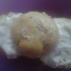 A picture of Jam cake.