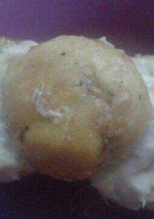 A picture of Jam cake.