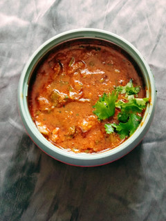 खीरे की सब्जी (Kheere ki sabzi recipe in Hindi) रेसिपी मुख्य फोटो