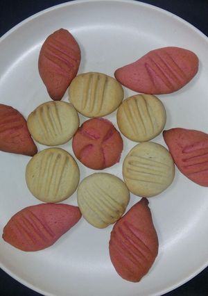 A picture of Cookie.