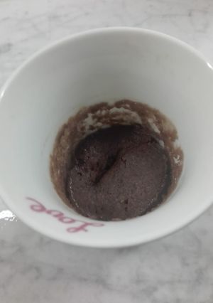 Una foto de Postre de chocolate/bizcocho en taza