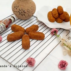 A picture of Chicken potato croquette.