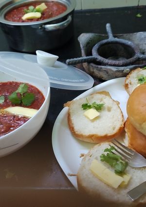 A picture of Pav bhaji.