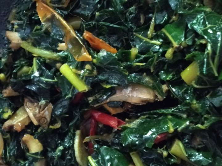 Langkah Mudah untuk Membuat Tumis daun pepaya teri yang Bisa Manjain Lidah