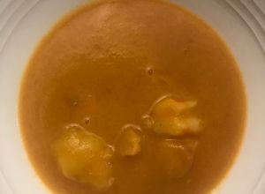 Una foto de Crema de gambas”camarones“