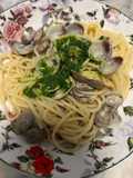 Spaghetti in padella 69 vongole e pesto di prezzemolo e rucola