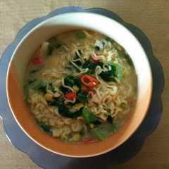 รูปของ Mie Instan Kuah & Jagung Pipil