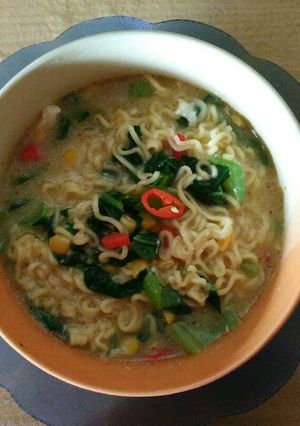 Foto resep Mie Instan Kuah & Jagung Pipil