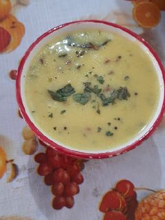 કાઠિયાવાડી કઢી (Kathiyawadi Kadhi Recipe In Gujarati) રેસીપી મુખ્ય ફોટો