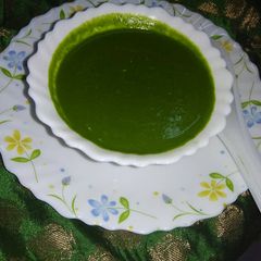A picture of Healthy palak soup(spinach soup).