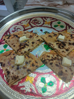 मूली का पराठा (mooli ka paratha recipe in Hindi) रेसिपी मुख्य फोटो
