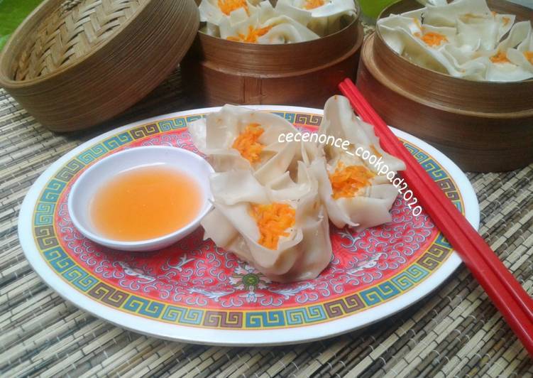 Dimsum Ayam Lengkap dengan Saus Pedas Homemade