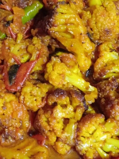 ফুলকপির ডালনা (foolkopir dalna recipe in Bengali) রেসিপির প্রধান ছবি