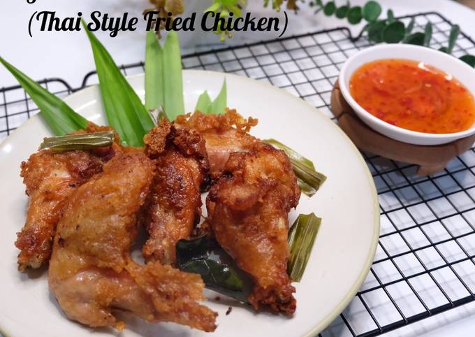 Gai Tod (Thai Style Fried Chicken)