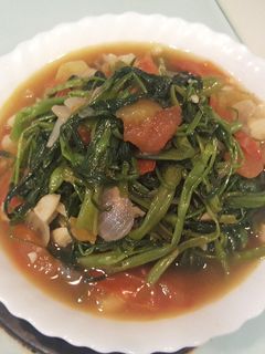 Foto resep Tumis kangkung bumbu tomat