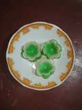 Kue lapis kamboja