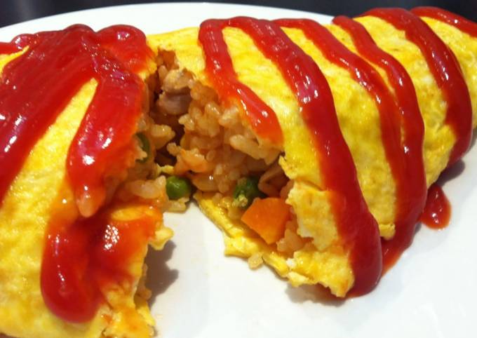 Omurice (Omelette Rice) Recipe by Hiroko Liston - Cookpad
