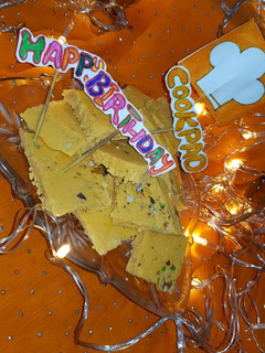 A picture of Milk powder barfi.