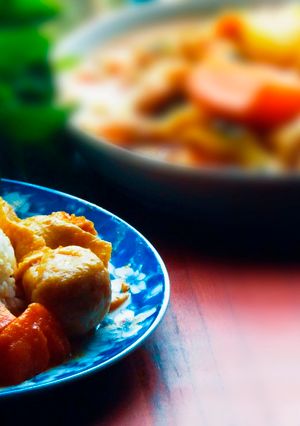 Hình của món Hương kí ức : Cà ri cá hồi (Vietnamese Salmon Curry).