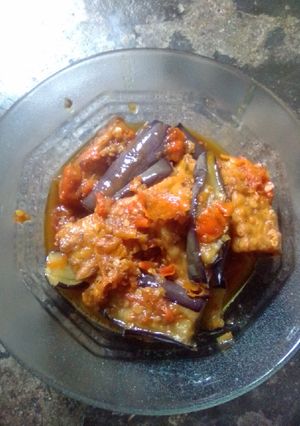 Foto resep Terong & tempe balado