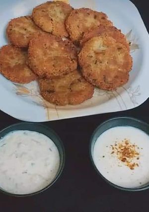 A picture of Chicken shami kababs.
