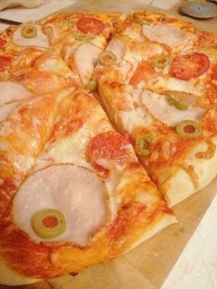 Amerikai stílusú pizzatészta recept fotója