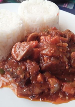 A picture of Beef and Mushrooms Stew paired with Plain Coconut Riceq.