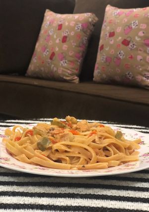صورة لوصفة فيتوتشيني بالبينك صوص والدجاج 😋🍗🍝