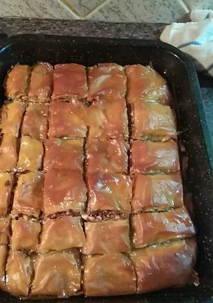 A picture of Baklava.