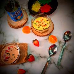 A picture of Strawberry and orange rabdi.