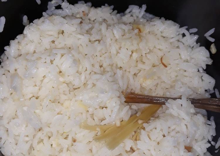 Nasi Hainan Gurih Ricecooker