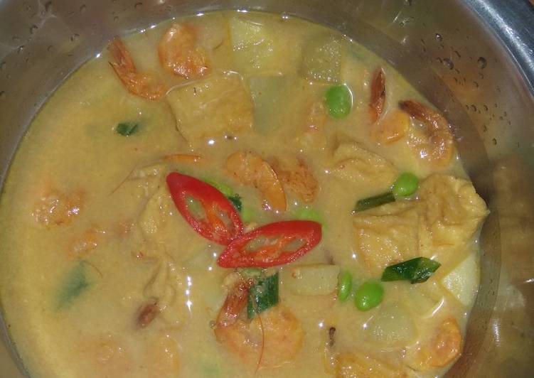 Kare udang tahu