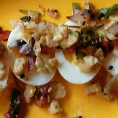 A picture of Egg salad.