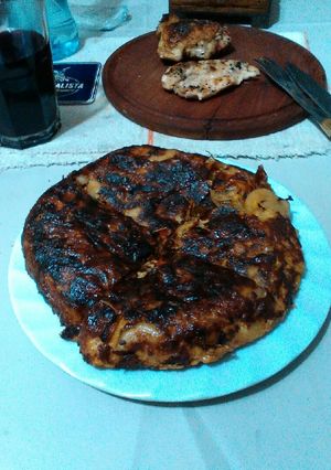 Una foto de Tortilla de cebolla y morrón